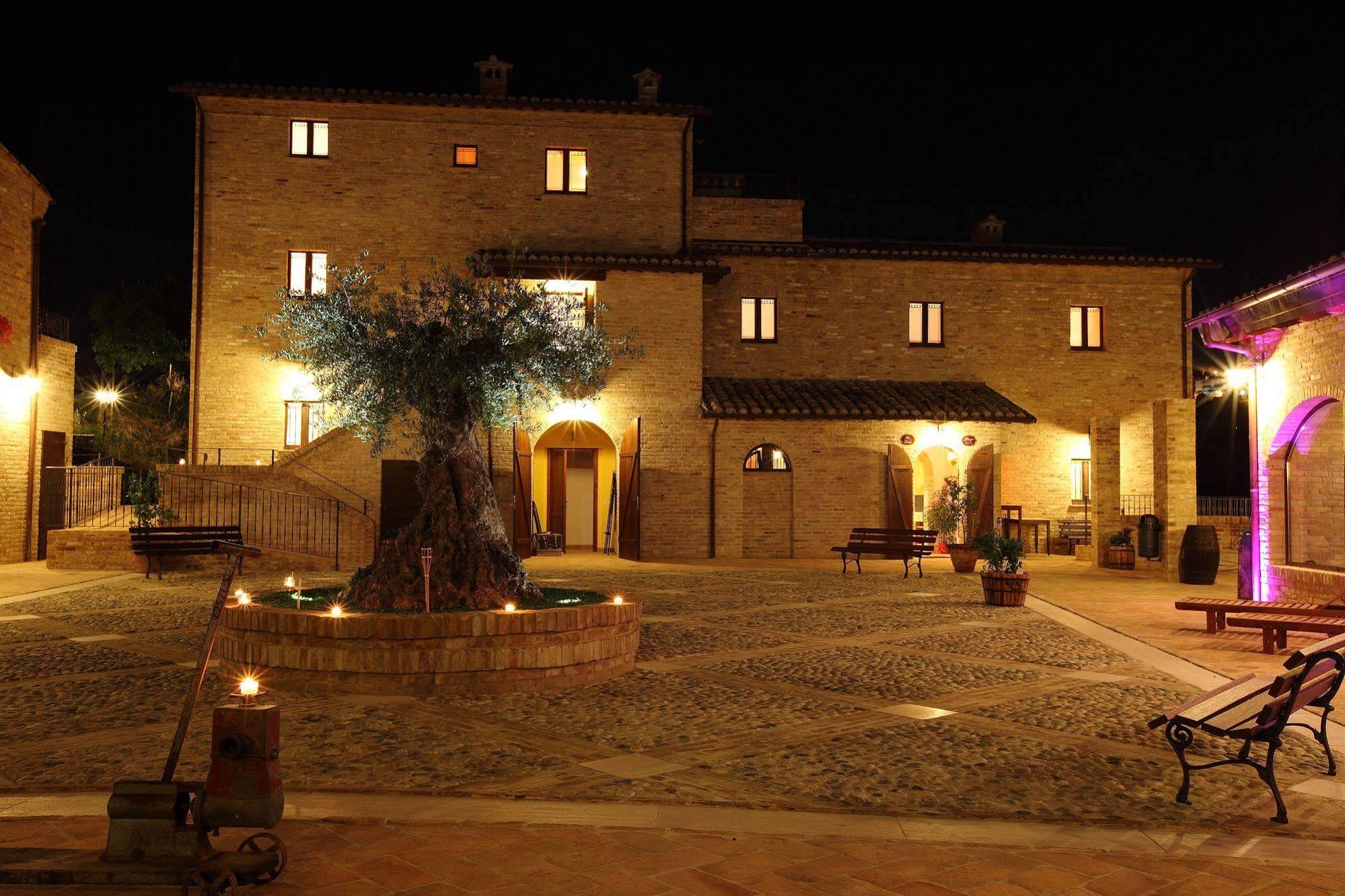 Agriturismo Il Sapore Della Luna Монтепрандоне Екстер'єр фото