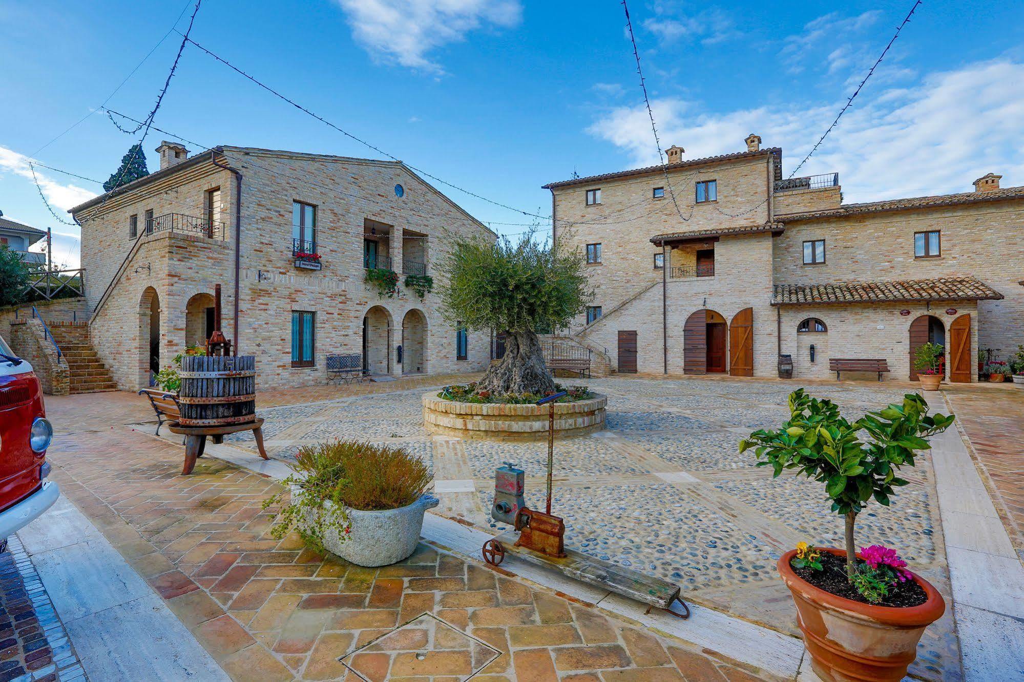 Agriturismo Il Sapore Della Luna Монтепрандоне Екстер'єр фото